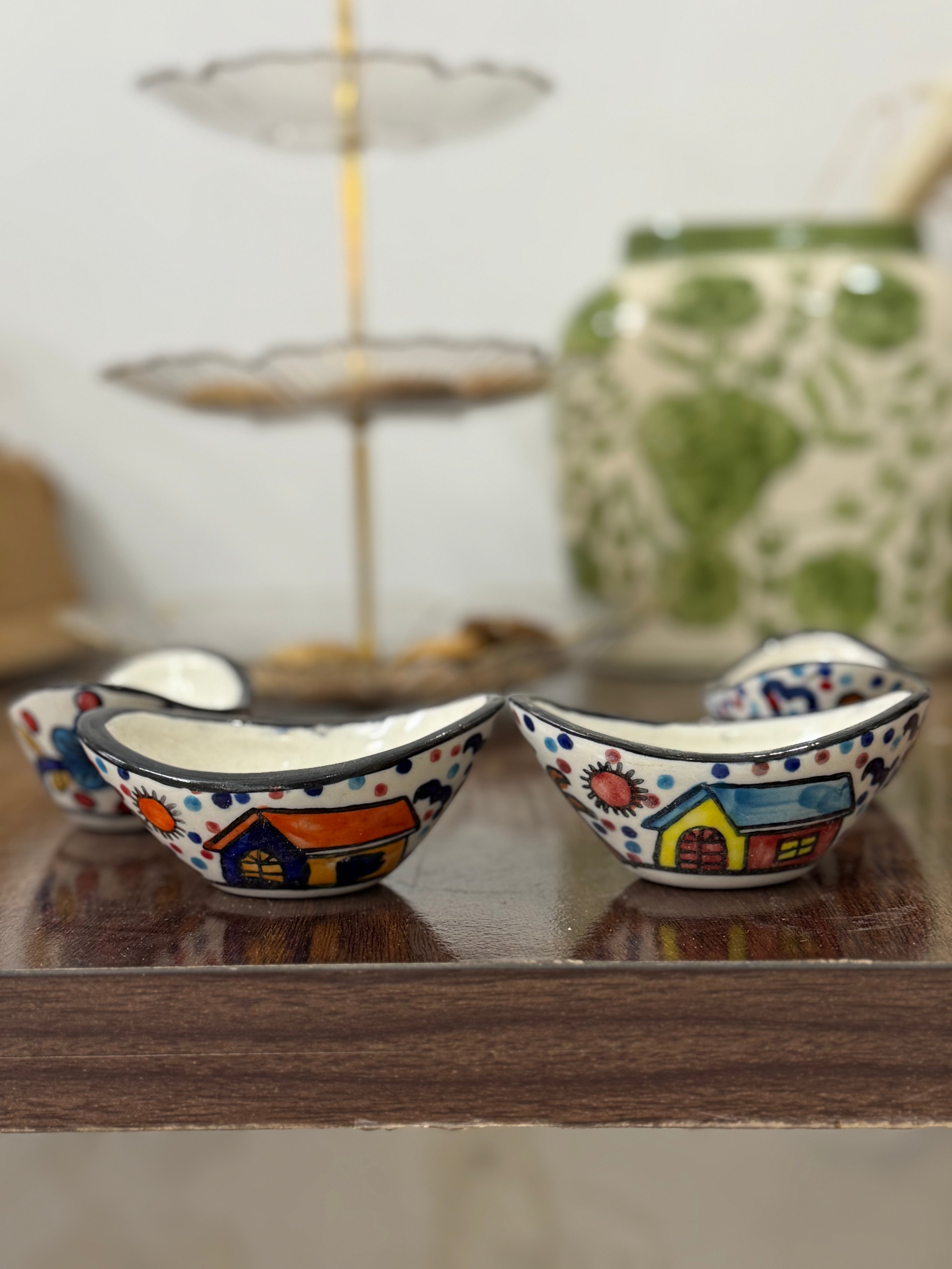 Hand-Painted Dip Bowl – Boat Shaped & Star Shaped with Handle | CeramicVista