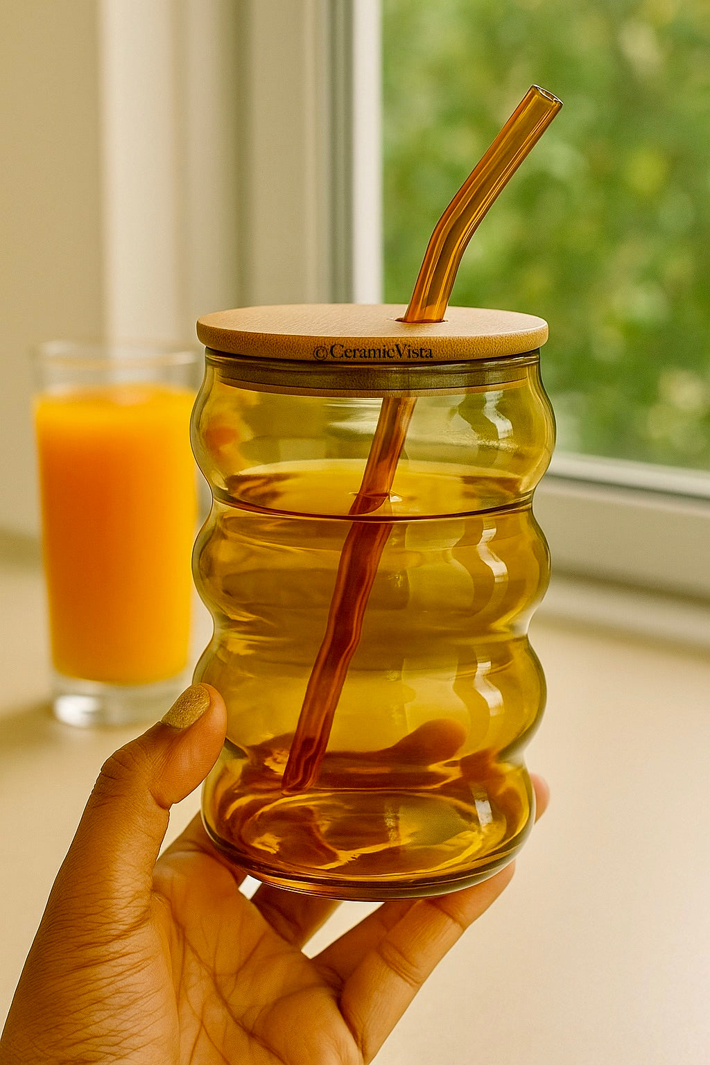 Amber Curvy Glass Sipper with Bamboo Lid & Straw | CeramicVista