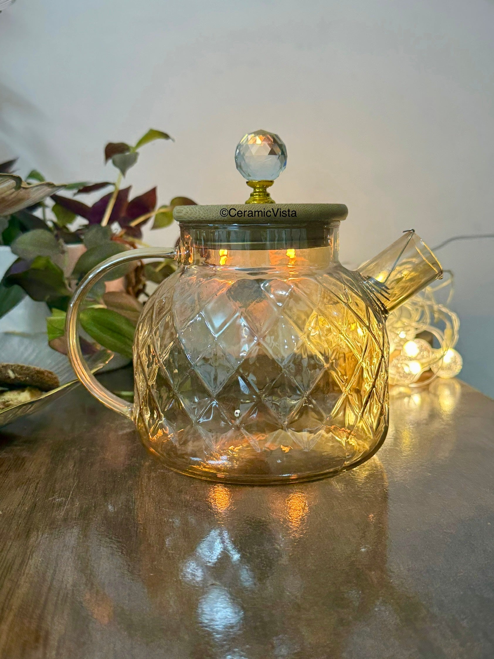 Diamond-Cut Glass Teapot with Crystal Knob | CeramicVista